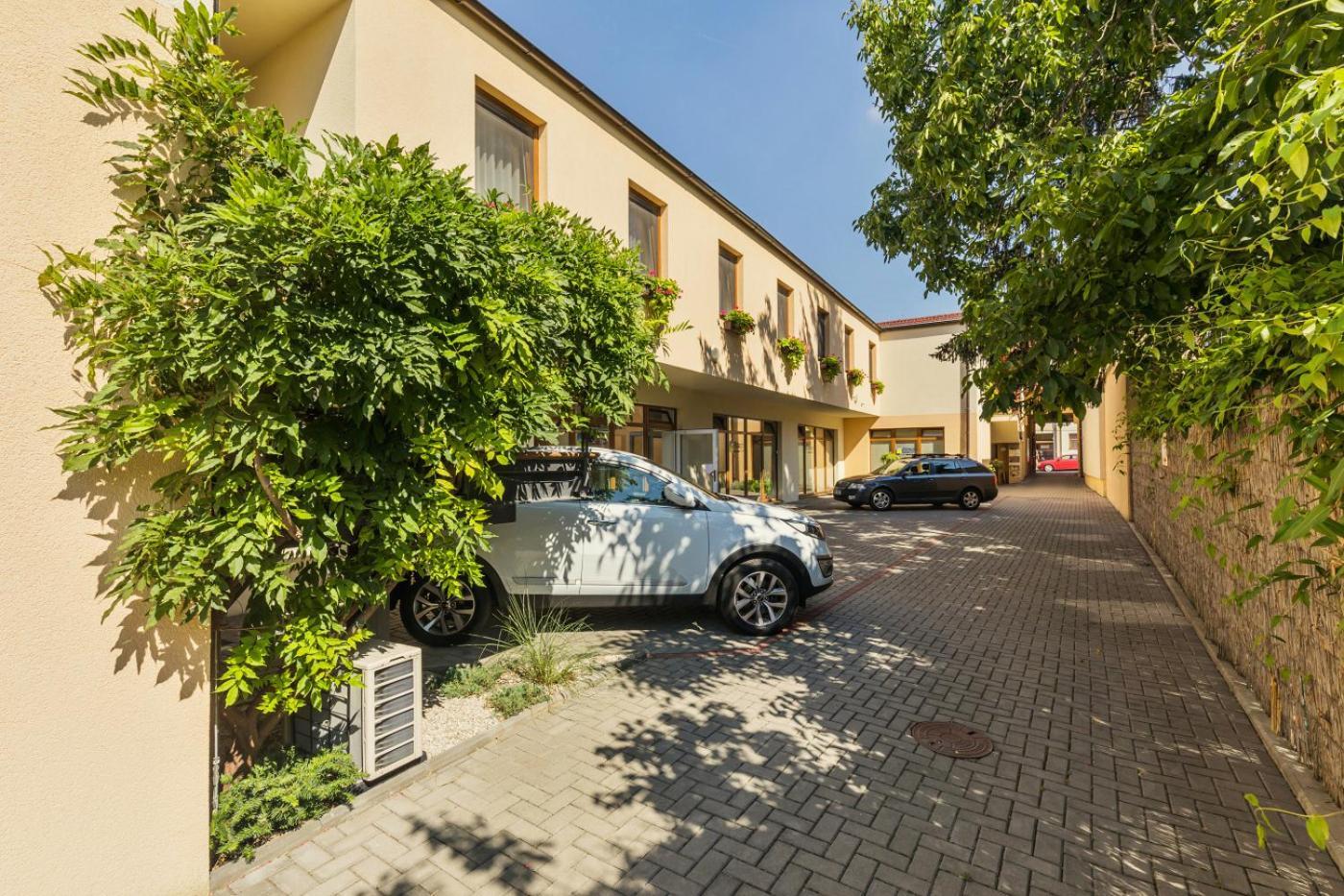 Apartmany U Zamecku Kyjov  Kültér fotó